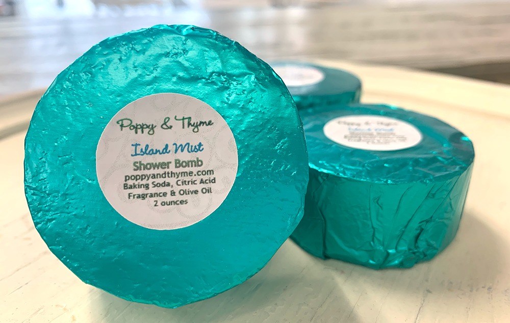 Island Mist Shower Bomb/Steamer