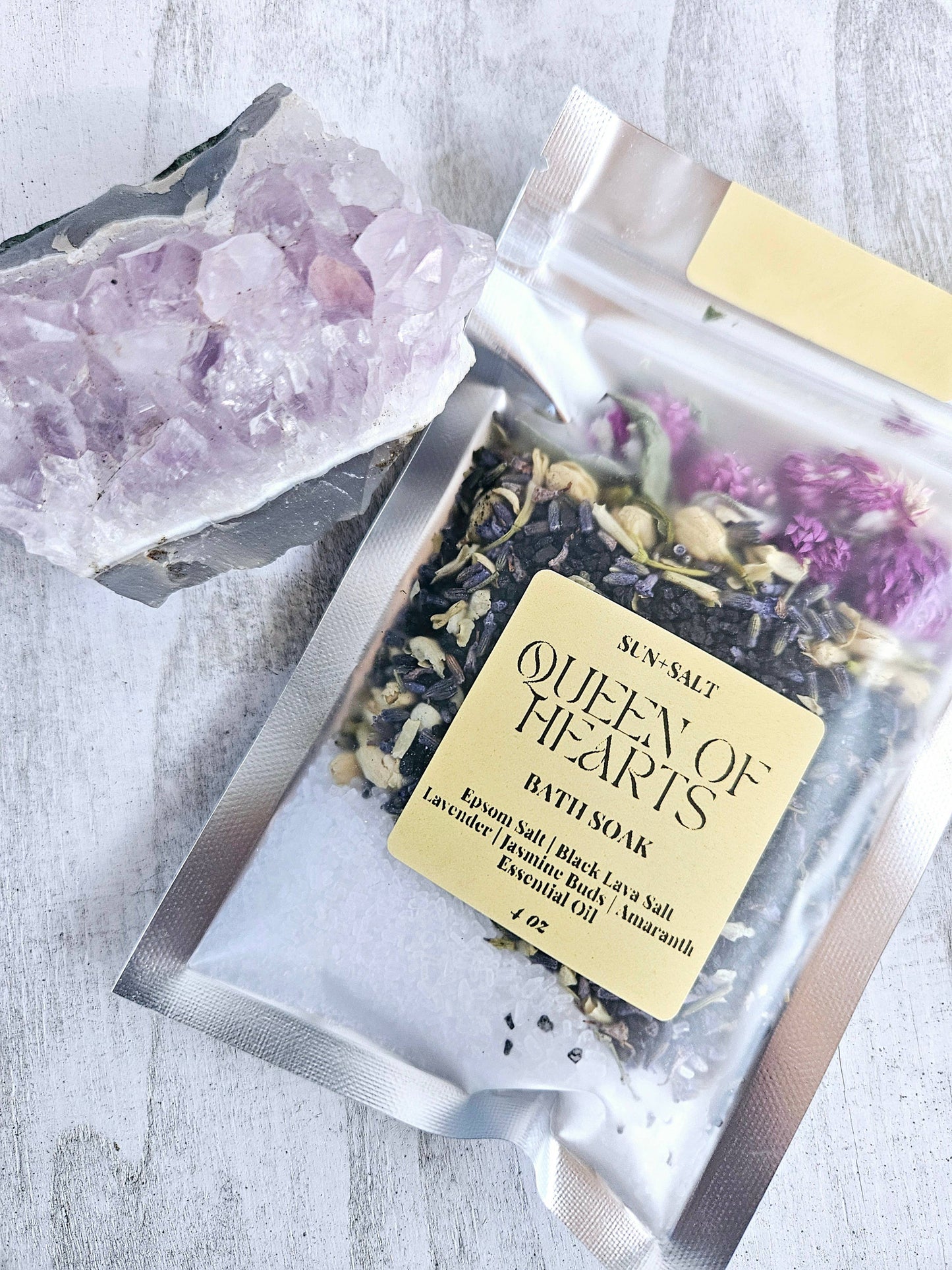 Queen of Hearts Bath Soak - Bath Salts - Single Use