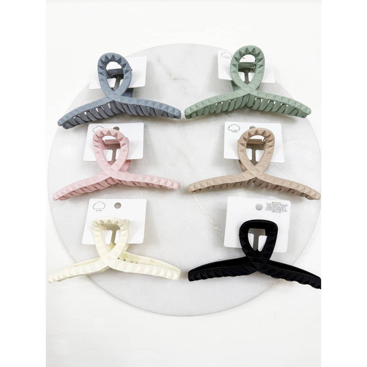 Embossed Loop Shape Jumbo Hair Claw